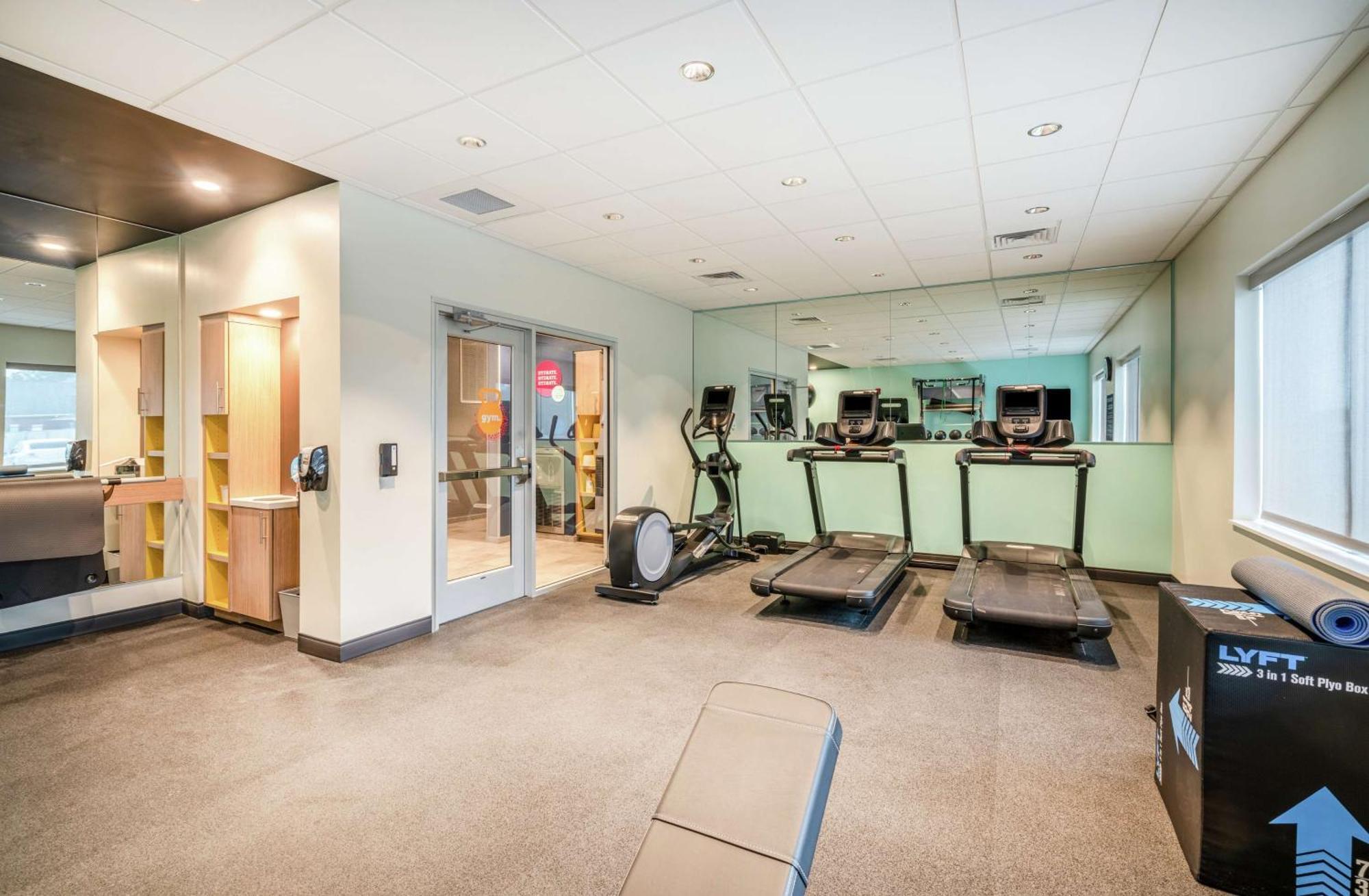 Tru By Hilton Greenville Eksteriør billede
